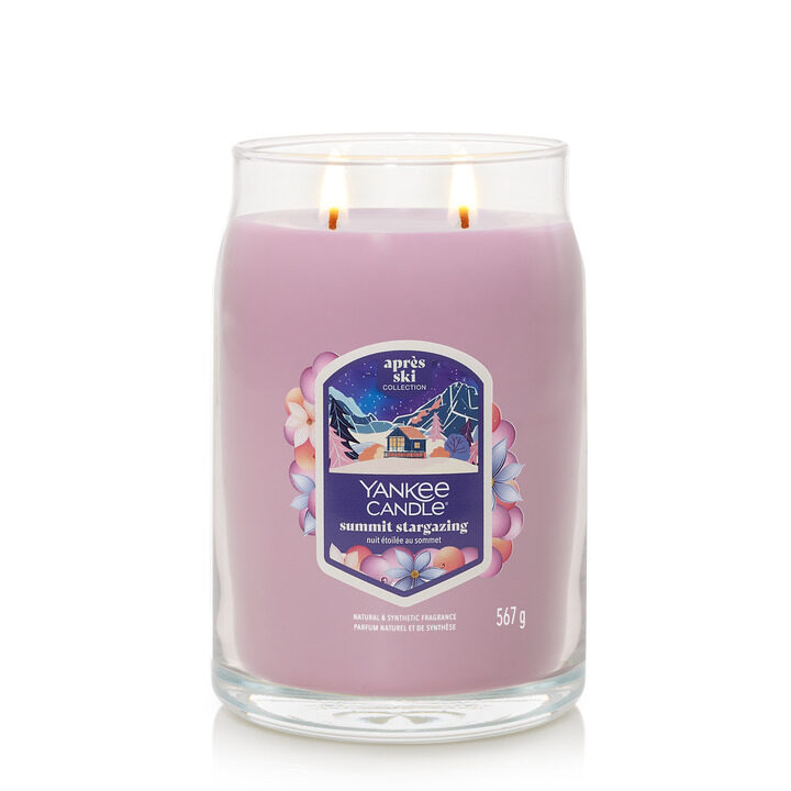 Lila Yankee Candle Summit Stargazing ljus i glasburk, två vekar, 567g.